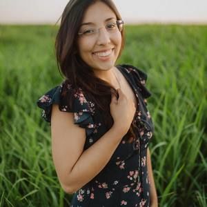 Meet your Posher, Rosana